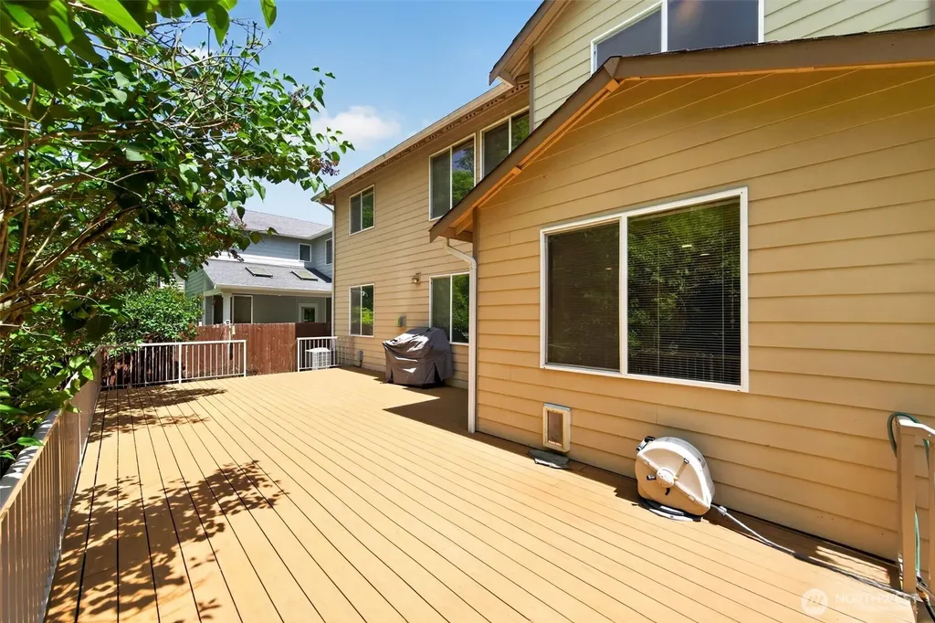 35099 41st Place S Auburn WA 98001