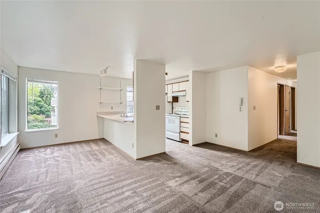 8848 Stone Avenue N Seattle WA 98103