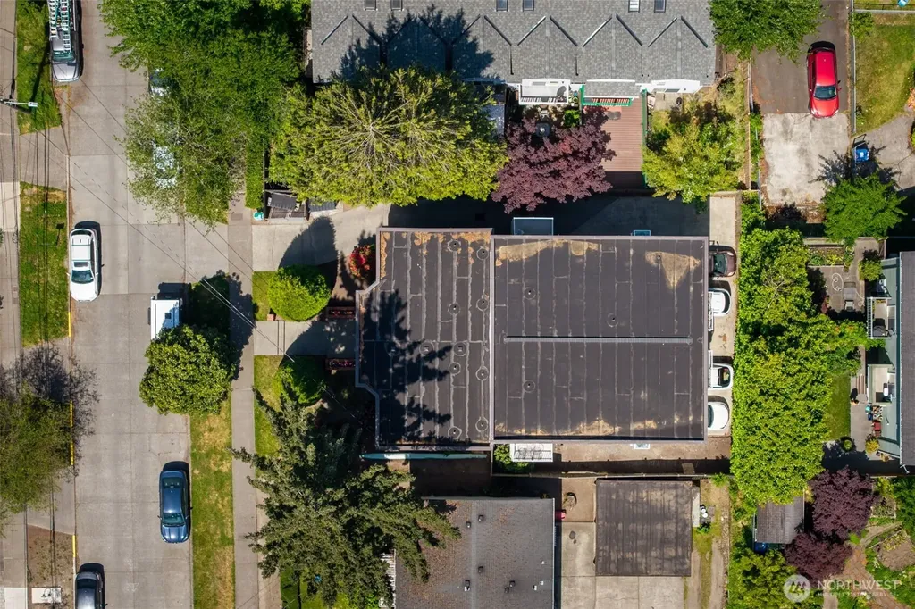 8848 Stone Avenue N Seattle WA 98103