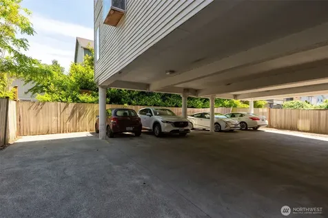 8848 Stone Avenue N Seattle WA 98103
