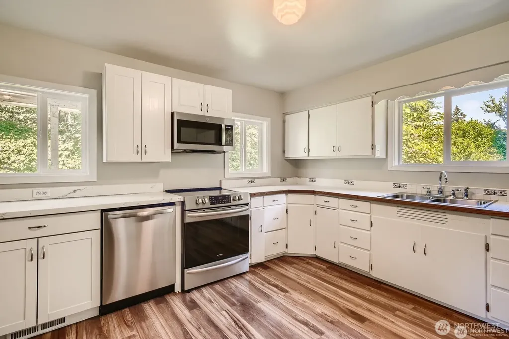 600 Wildwood Boulevard SW Issaquah WA 98027