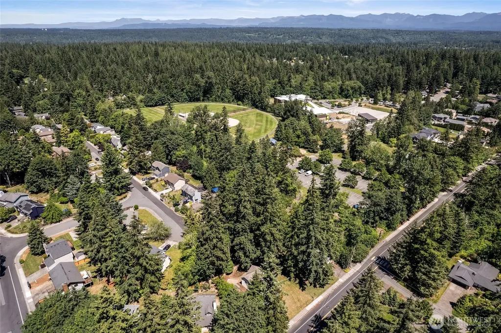 21136 NE 16th Street Sammamish WA 98074