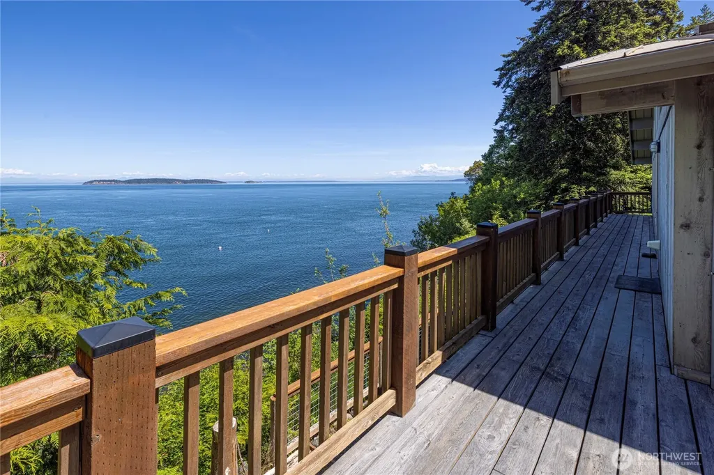 295 Raccoon Point Road Orcas Island WA 98245