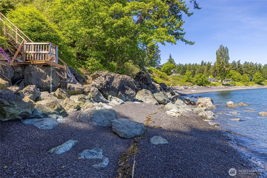 295 Raccoon Point Road Orcas Island WA 98245