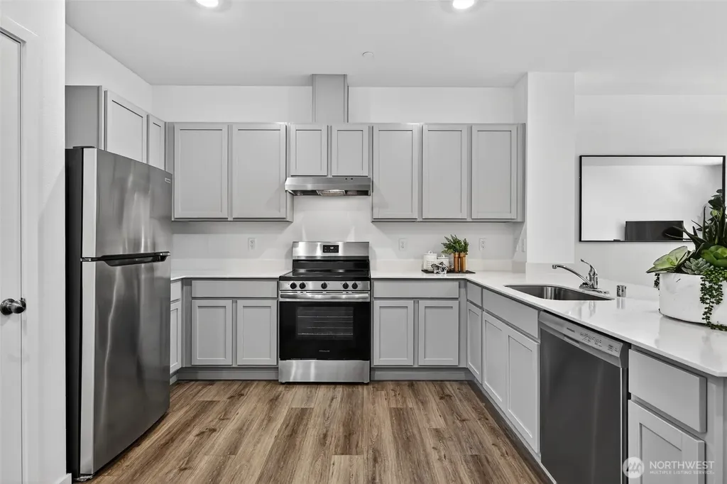 9626 Mineral Avenue NW Silverdale WA 98383