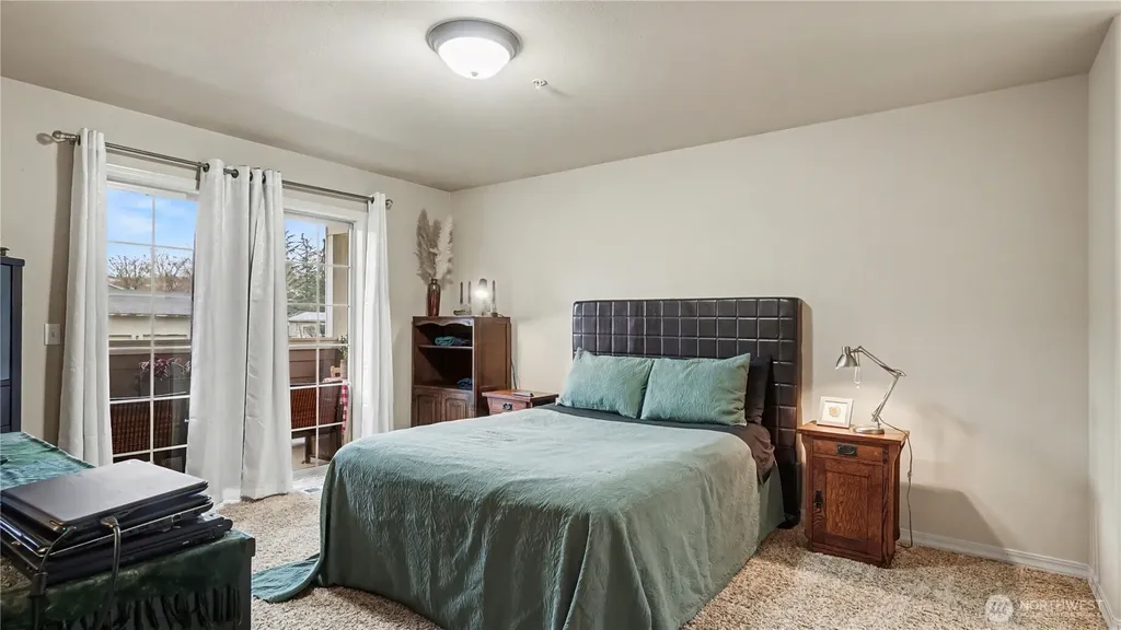 21900 SE 242nd Street Maple Valley WA 98038