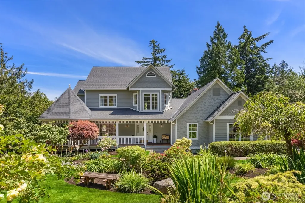 5778 Wimsey Lane NE Bainbridge Island WA 98110