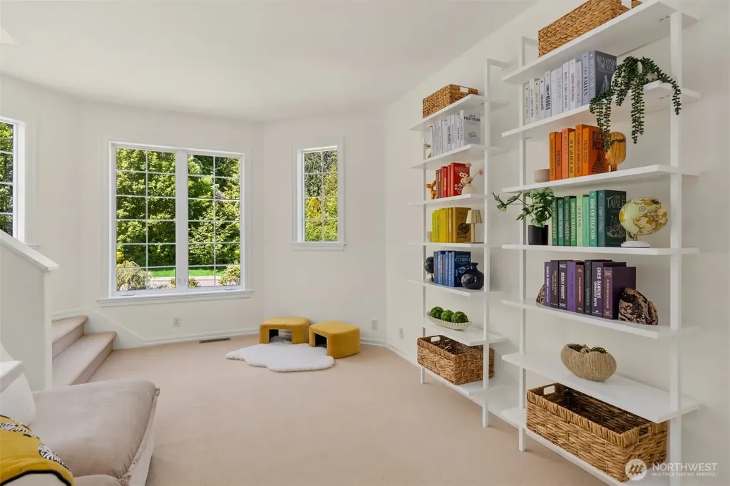 5778 Wimsey Lane NE Bainbridge Island WA 98110
