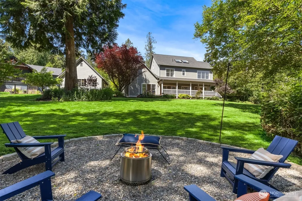 5778 Wimsey Lane NE Bainbridge Island WA 98110