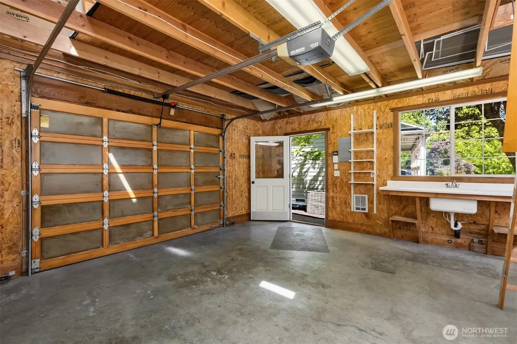 5778 Wimsey Lane NE Bainbridge Island WA 98110