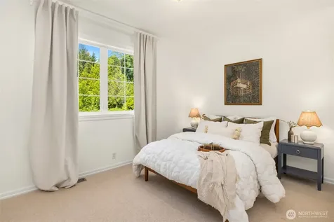 5778 Wimsey Lane NE Bainbridge Island WA 98110