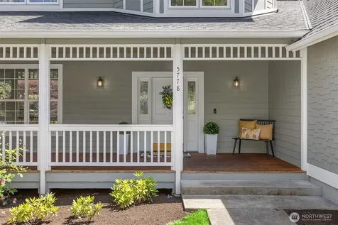 5778 Wimsey Lane NE Bainbridge Island WA 98110