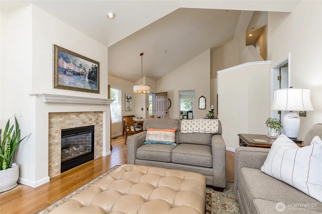 6112 Nathan Way SE Auburn WA 98092