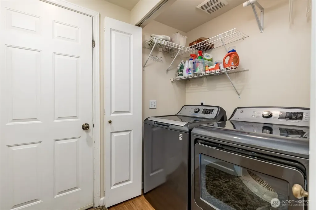 6112 Nathan Way SE Auburn WA 98092