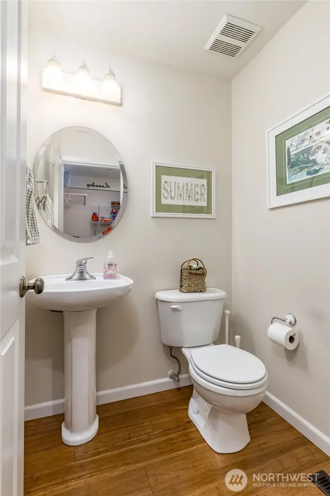 6112 Nathan Way SE Auburn WA 98092