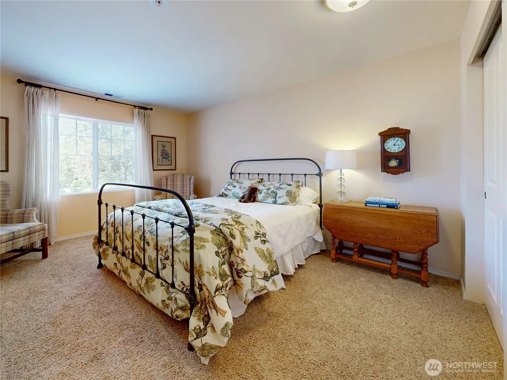 6112 Nathan Way SE Auburn WA 98092