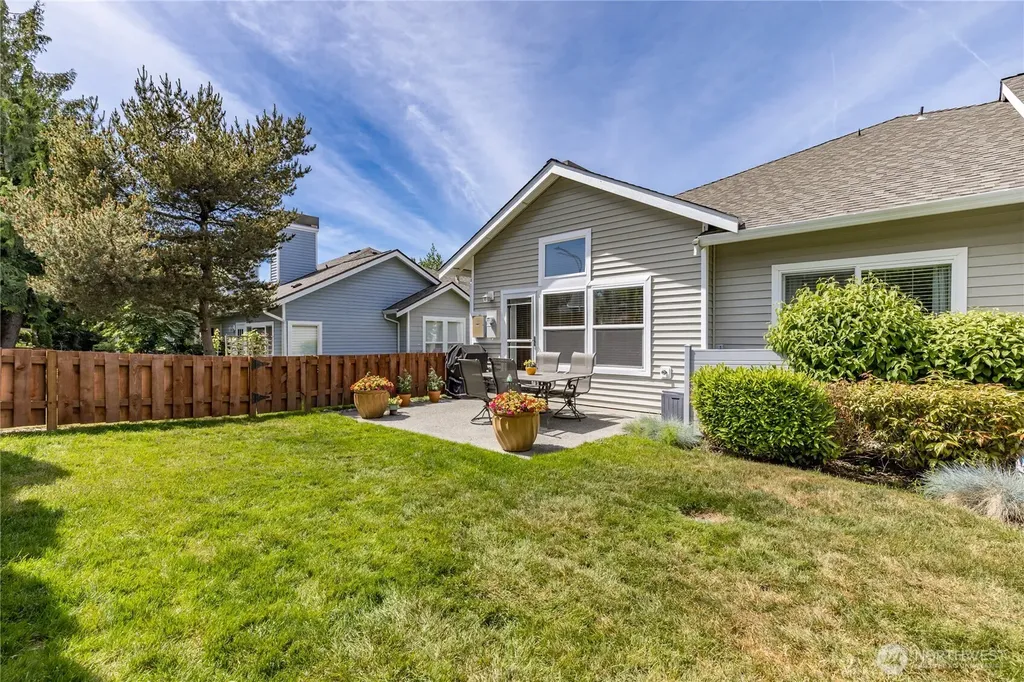 6112 Nathan Way SE Auburn WA 98092
