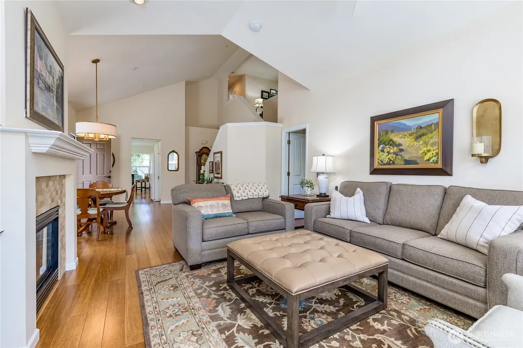 6112 Nathan Way SE Auburn WA 98092