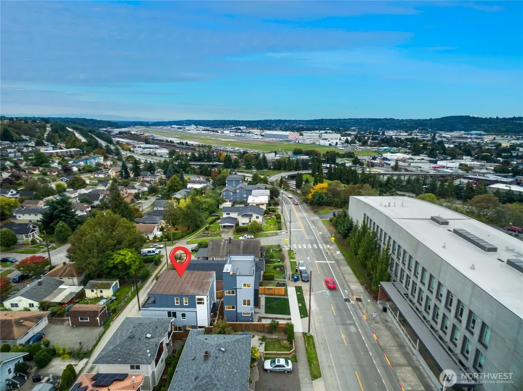 5562 15th Avenue S Seattle WA 98108