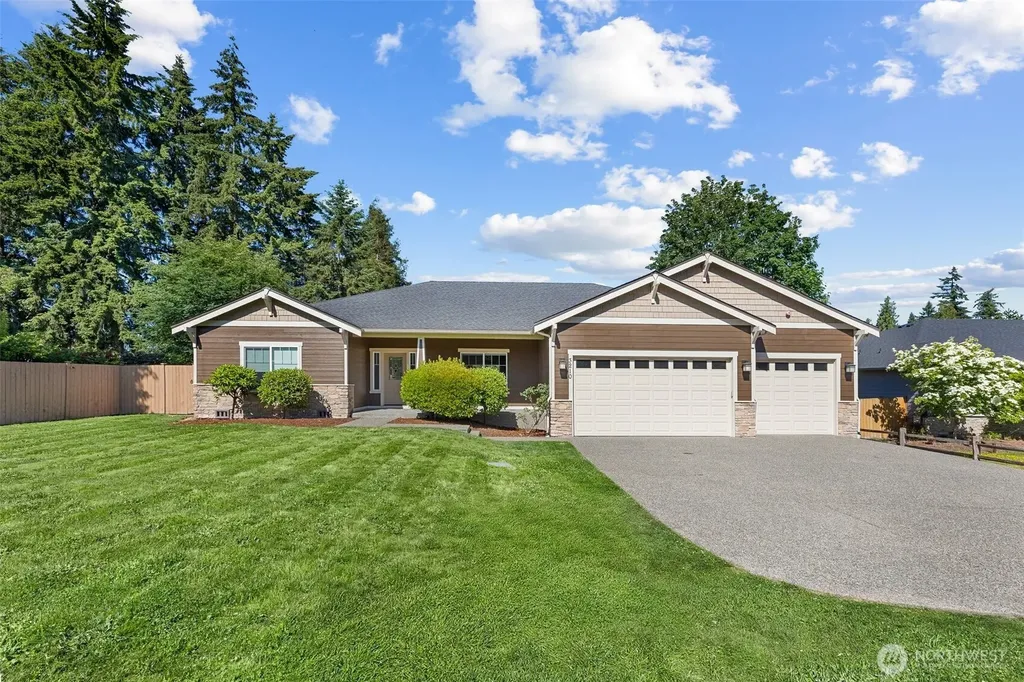 3210 14th Street Pl SW Puyallup WA 98374