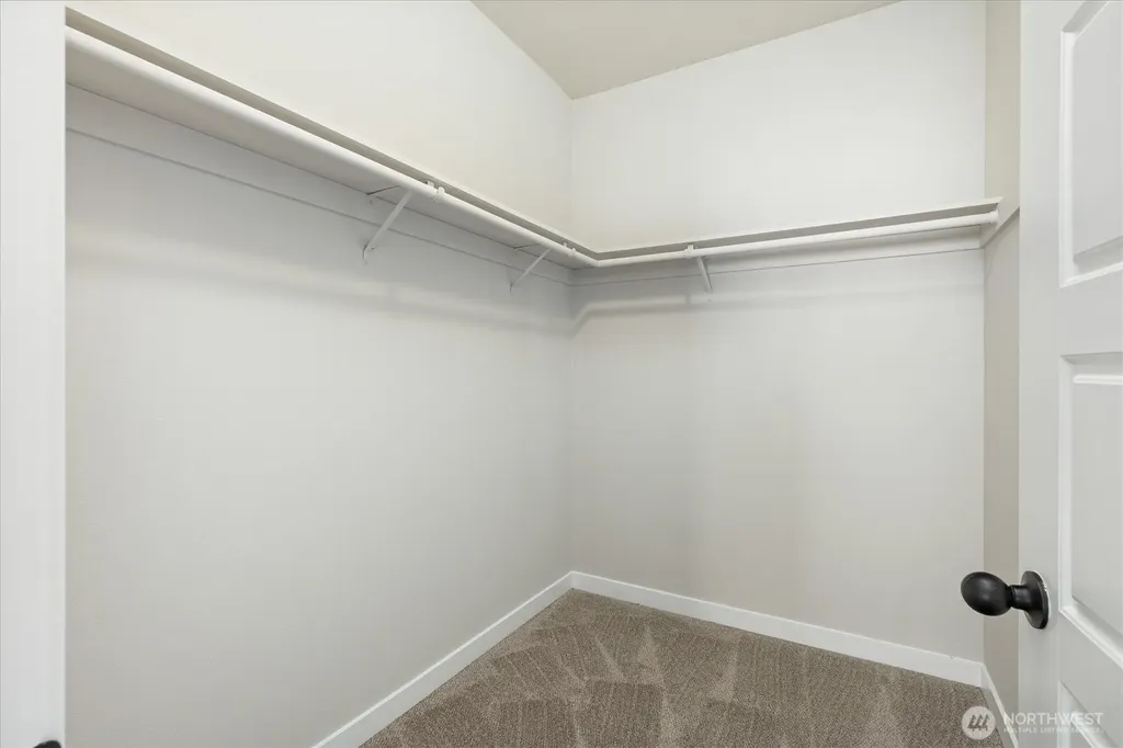 3210 14th Street Pl SW Puyallup WA 98374