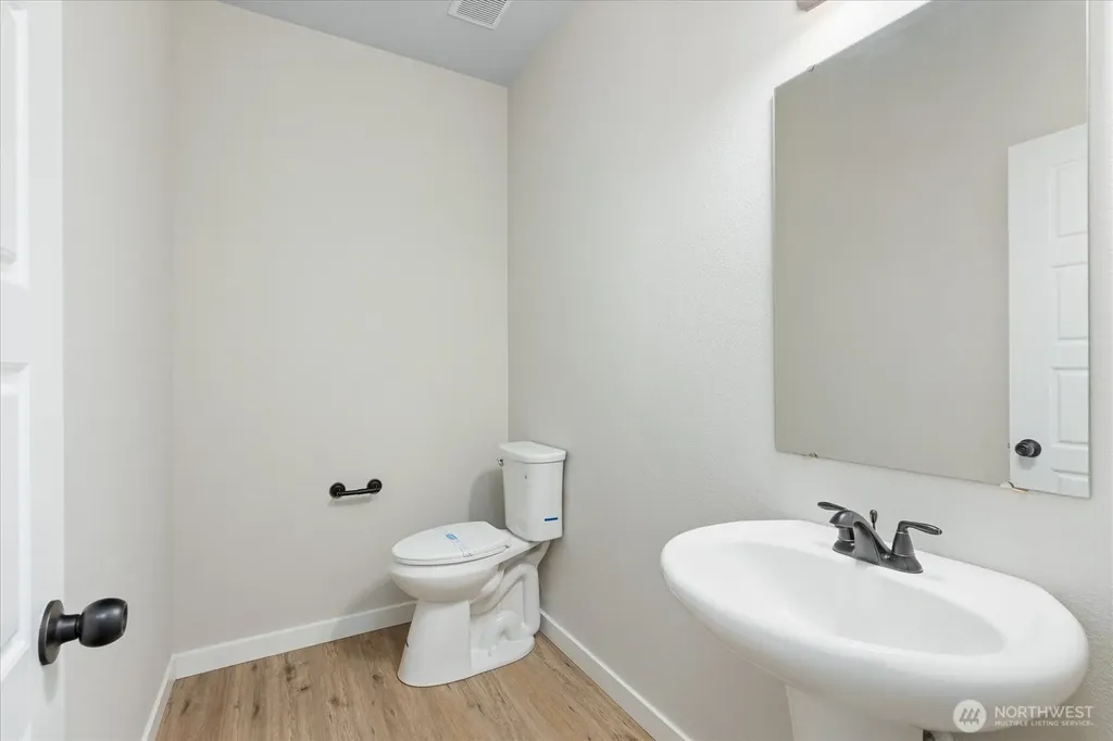 3210 14th Street Pl SW Puyallup WA 98374