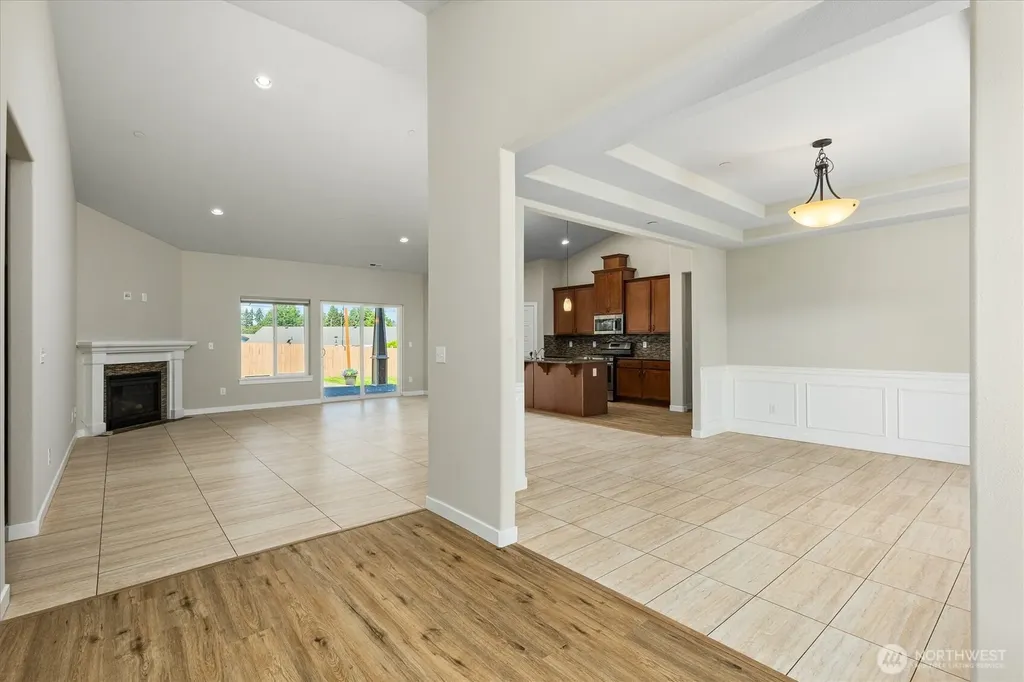 3210 14th Street Pl SW Puyallup WA 98374