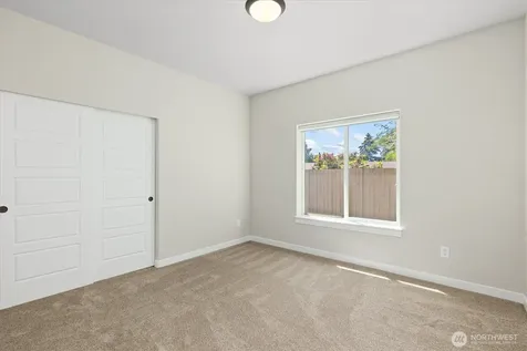 3210 14th Street Pl SW Puyallup WA 98374