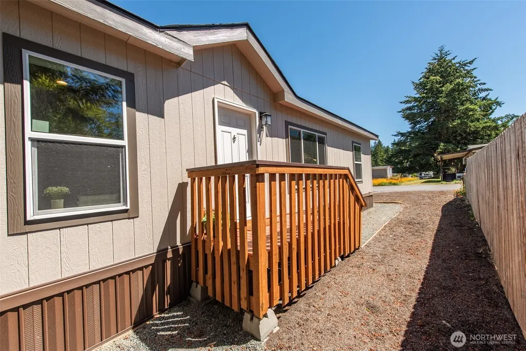 111 Dryke Road Sequim WA 98382