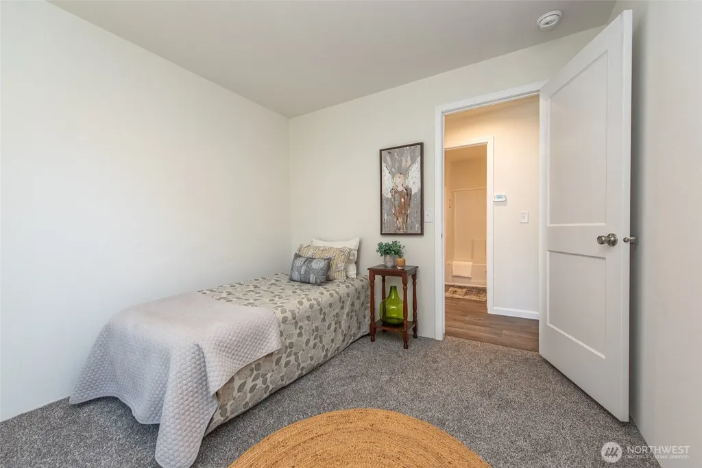 111 Dryke Road Sequim WA 98382