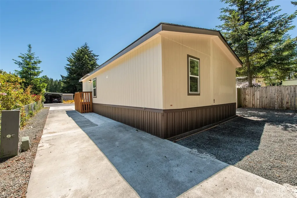 111 Dryke Road Sequim WA 98382