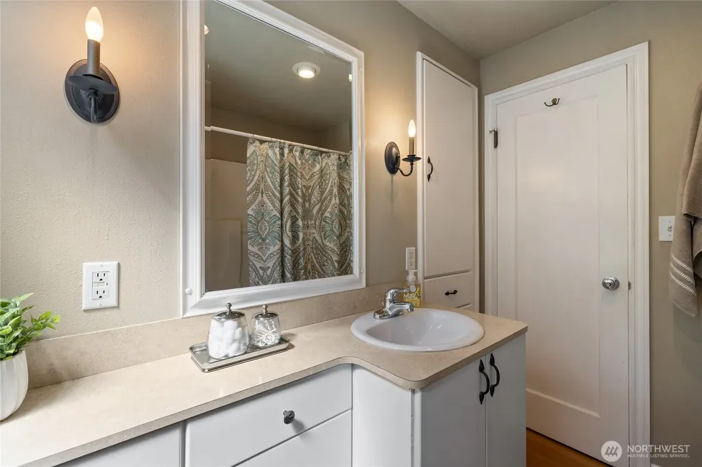 4805 N 26th Street Tacoma WA 98407