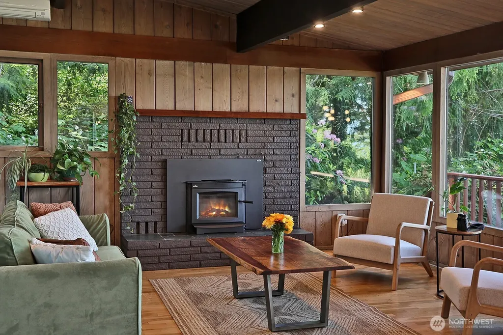 91 Brackenwood Avenue Langley WA 98260