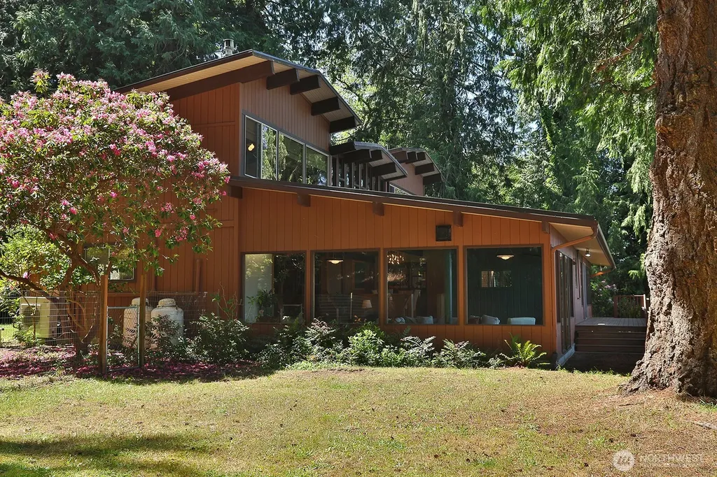 91 Brackenwood Avenue Langley WA 98260