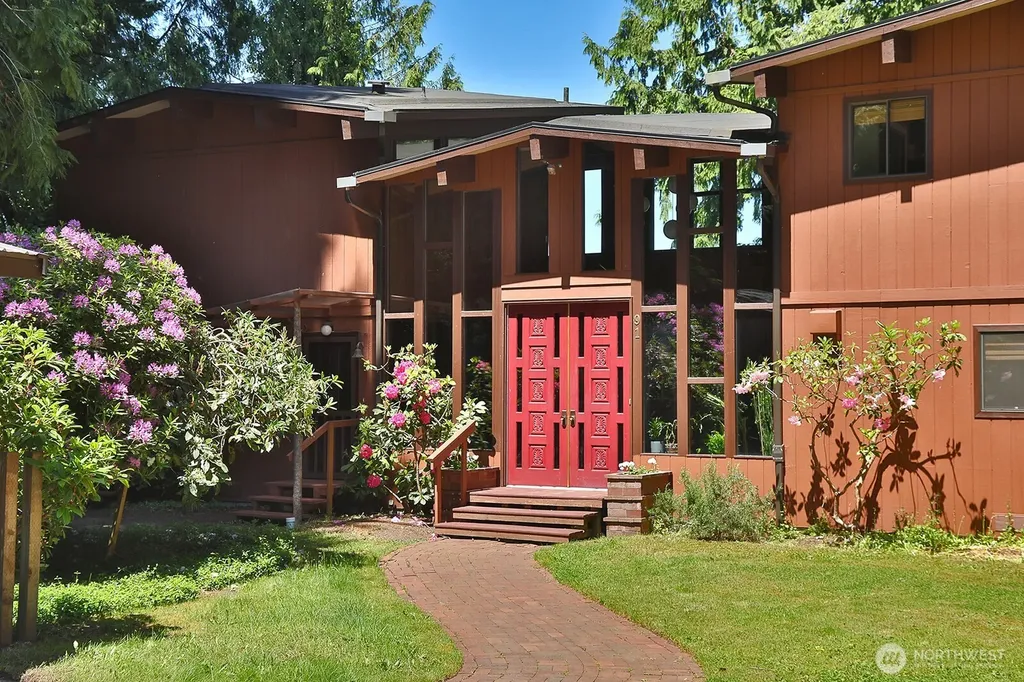 91 Brackenwood Avenue Langley WA 98260