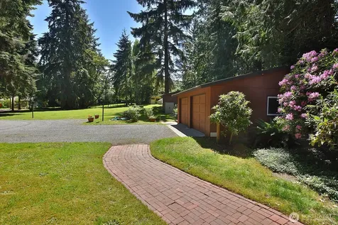 91 Brackenwood Avenue Langley WA 98260
