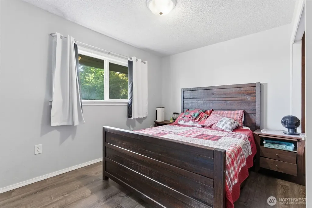 1058 Burnt Ridge Road Onalaska WA 98570