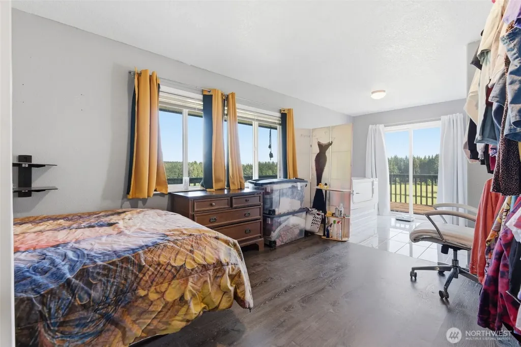 1058 Burnt Ridge Road Onalaska WA 98570