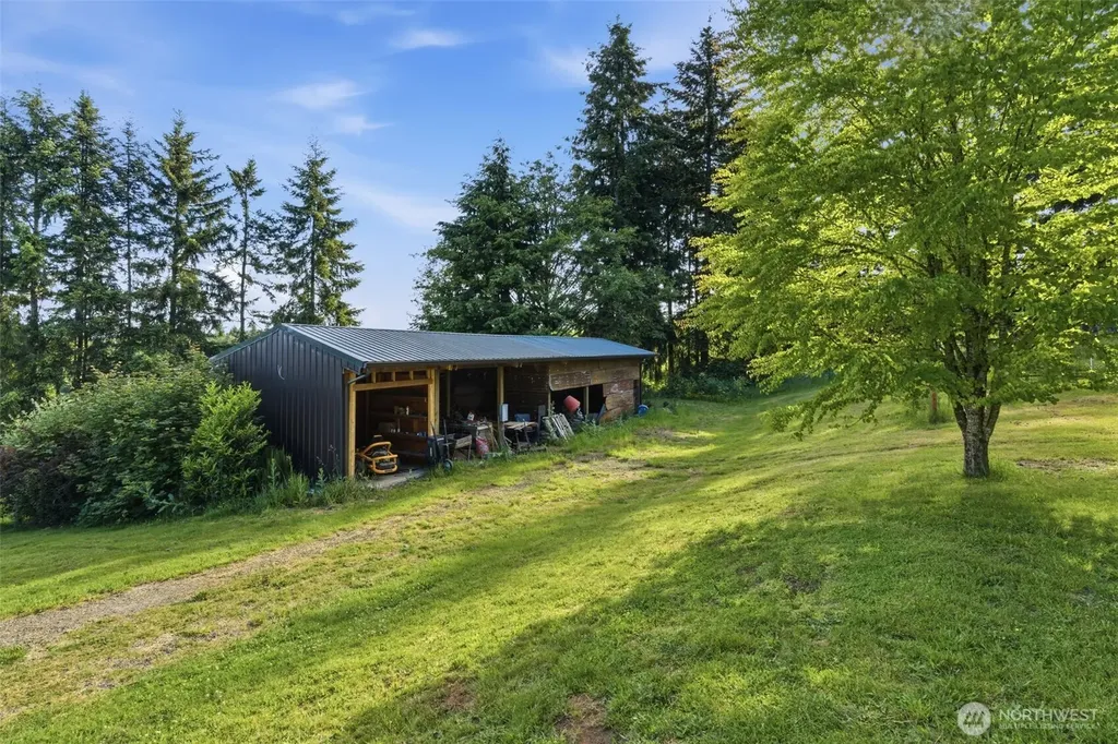 1058 Burnt Ridge Road Onalaska WA 98570