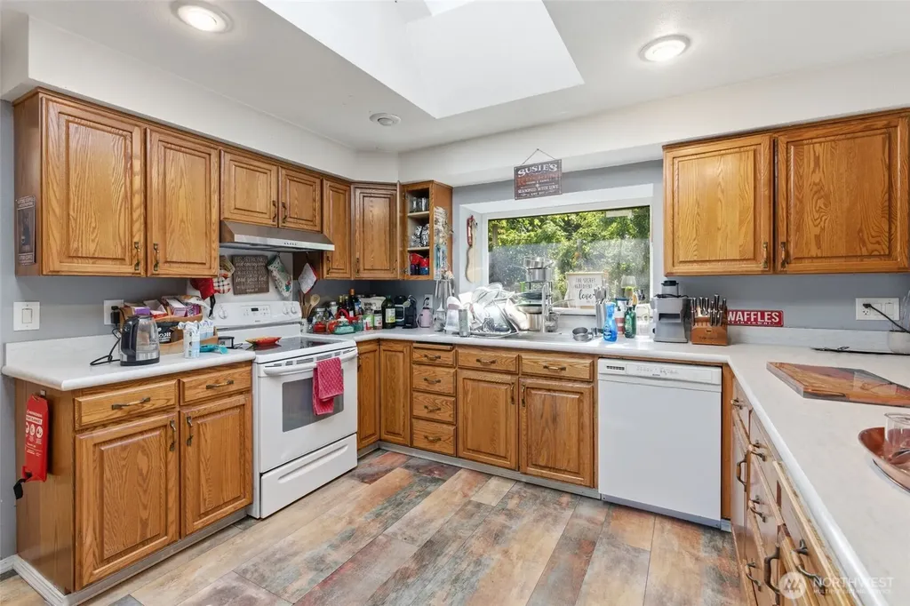 1058 Burnt Ridge Road Onalaska WA 98570