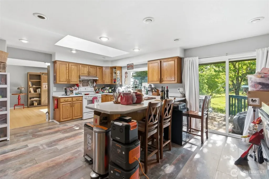 1058 Burnt Ridge Road Onalaska WA 98570