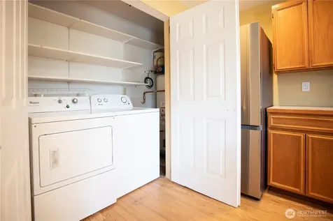 1917 9th Avenue Ct SE Puyallup WA 98372