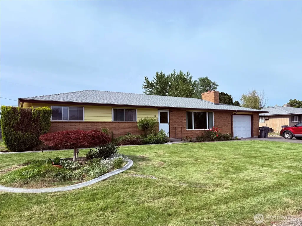 3903 W Nixon Street Pasco WA 99301