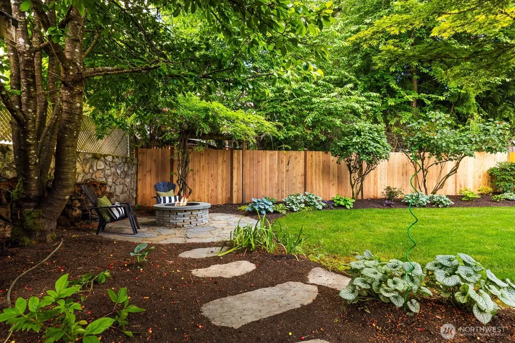 7441 NE 145th Street Kirkland WA 98034