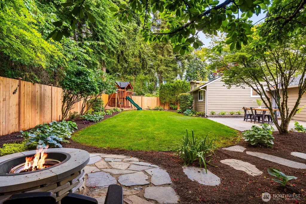 7441 NE 145th Street Kirkland WA 98034