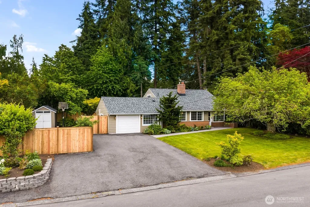 7441 NE 145th Street Kirkland WA 98034