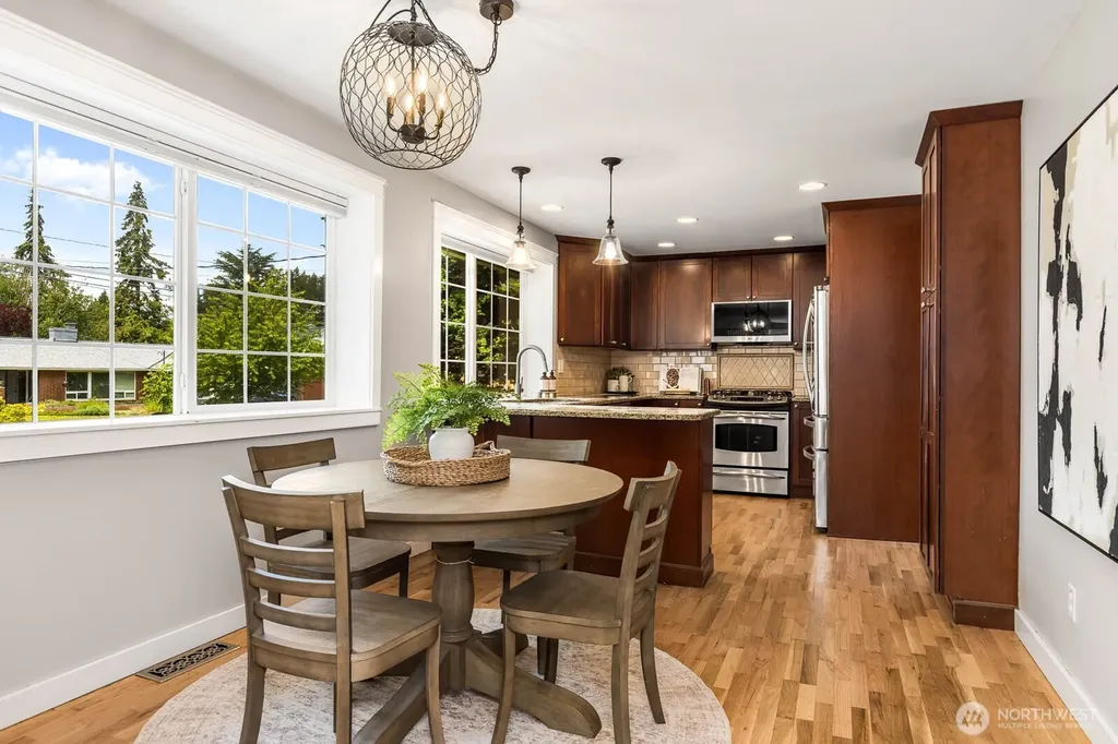 7441 NE 145th Street Kirkland WA 98034