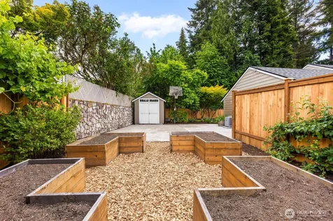 7441 NE 145th Street Kirkland WA 98034