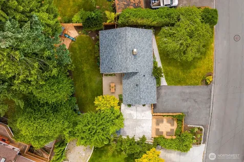 7441 NE 145th Street Kirkland WA 98034