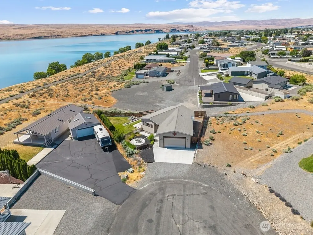 406 Island View SW Mattawa WA 99349